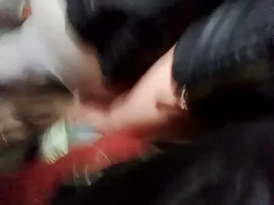 سبزه با بچه های بازیگوش خودش را نوازش می کند و سکس در فورتنایت با یک دیلدوی بزرگ لعنتی می کند